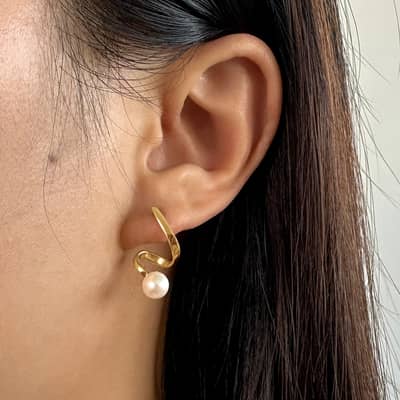 14K Gold Pearl Stud Earrings Unique Design 925 Sterling Silver Gold Plated detail 5