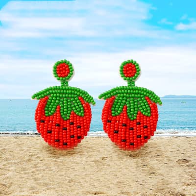 Summer Hand-Woven Seed Earrings Strawberry Design Bohemian Tassel detail 3