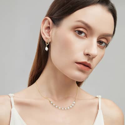 Irregular Baroque Pearl Earrings S925 Sterling Silver Geometric C-Shaped Twisted Drop Earrings detail 2