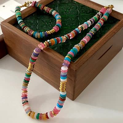 Natural Stone Colored Handmade Beaded Necklace detail 3