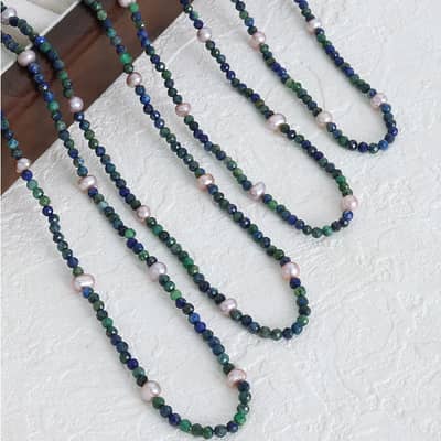 Retro Style Lapis Lazuli Colored Freshwater Pearl Beaded Necklace Handcrafted detail 3