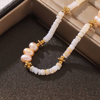 New Style Beaded Necklace Freshwater Pearl Waterproof Titanium Steel Shell Beads detail 2