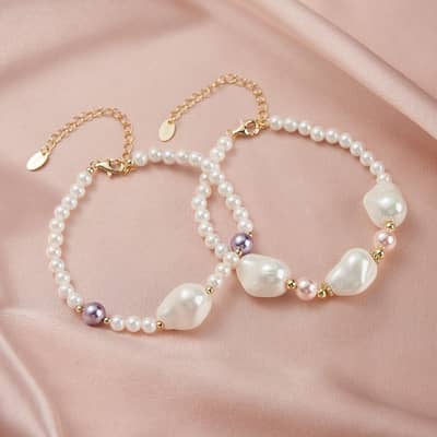 Vintage Princess Handmade Beaded Bracelet, Natural Baroque Freshwater Pearl Charms detail 2