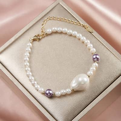 Vintage Princess Handmade Beaded Bracelet, Natural Baroque Freshwater Pearl Charms detail 3
