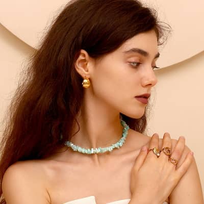 Creative Design Natural Crushed Stone Irregular Beads Necklace Green Stone Handmade Choker Party Jewelry detail 6