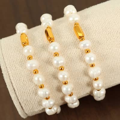 Elegant Freshwater Pearl Beaded Bracelet, 18K PVD Coated Stainless Steel detail 2