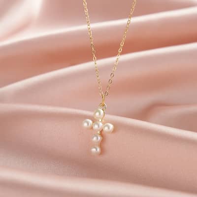 925 Sterling Silver Cross Necklace Freshwater Pearl Cross Pendant detail 2