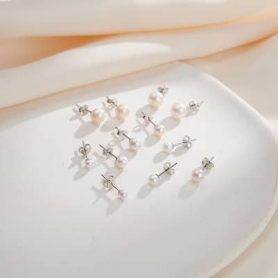 Freshwater Pearl Stud Earrings 925 Sterling Silver 3-6.5mm Pearl detail 2
