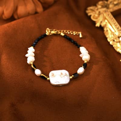 Vintage Natural Freshwater Baroque Pearl Black Bead Shell Bracelet detail 4