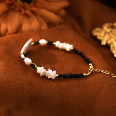 Vintage Natural Freshwater Baroque Pearl Black Bead Shell Bracelet detail 6