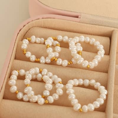 Minimalist Freshwater Pearl Ring With Handmade Beads In 18K Gold Stainless Steel detail 4