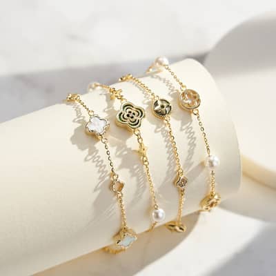 925 Silver Gold Plated Shell Pearls Lucky Clover Bracelet detail 4