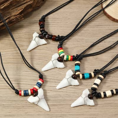 Bohemian Handmade Hawaii Summer Surf Choker With Wooden Bead Shark Tooth Necklace detail 1