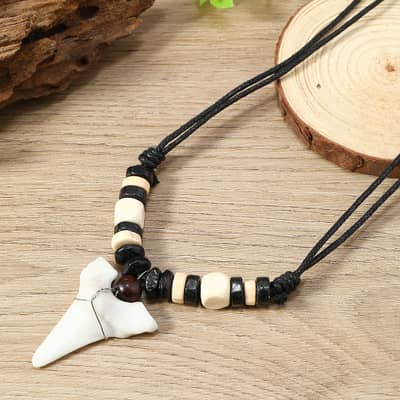 Bohemian Handmade Hawaii Summer Surf Choker With Wooden Bead Shark Tooth Necklace detail 3