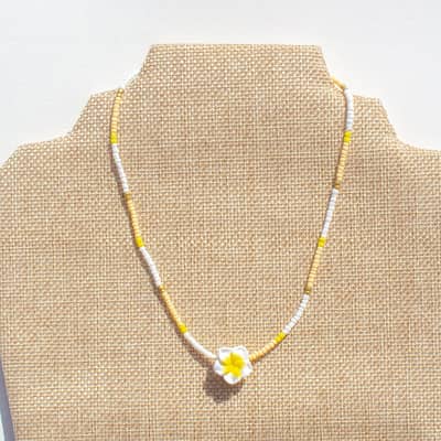 Handmade Miyuki Beaded Choker With Plumeria Frangipani Flower Pearl Beads Necklace detail 5