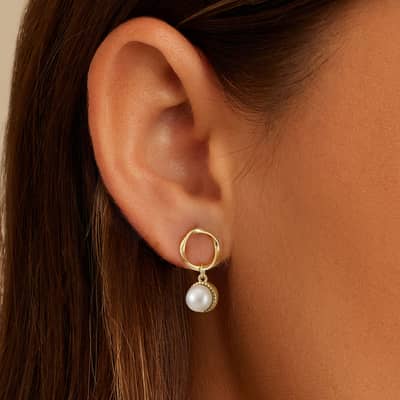 14K Gold Plated 925 Sterling Silver Round Pearl Huggie Hoop Earrings detail 3