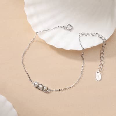 Minimalist Three Freshwater Pearls 14K Gold Plated Adjustable Bracelet, 925 Sterling Silver detail 4