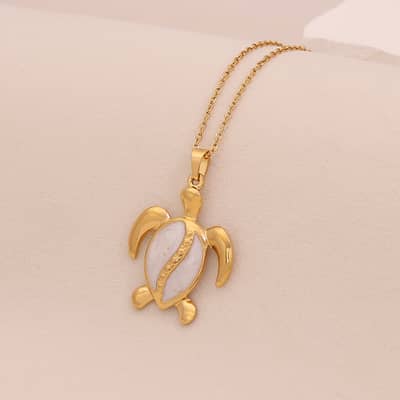 Waterproof 18K Gold Plated Ocean Collection Stainless Steel Necklace Fashion Sea Turtles Dolphin Conch Pearl Necklace detail 4