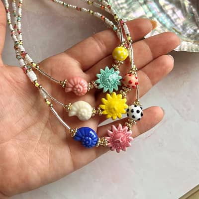 Summer Boho Ocean Glass Seed Beaded Necklace Beach Sun Conch Seashell Choker detail 2