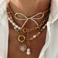Bow Necklace
