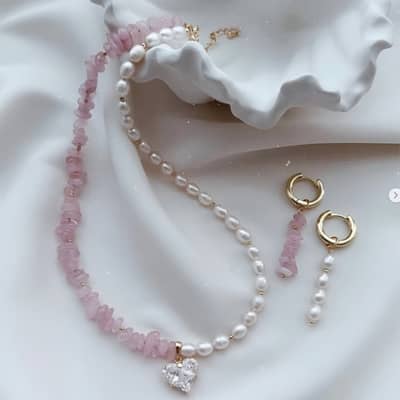 Summer Irregular Stone Beaded Necklace Natural Stone Freshwater Pearl detail 3