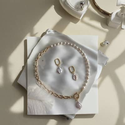 Design Pearl Drop Earring Gold Plated Chain Pearl Patchwork Baroque Pearl Pendant detail 4