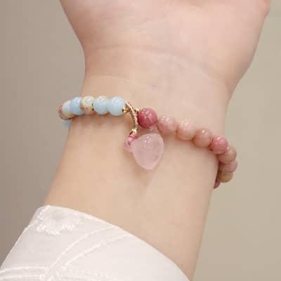 Natural Stone Powder Crystal Bead Design Bracelet detail 3