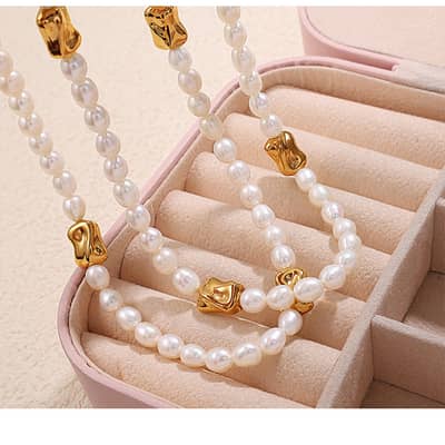 Waterproof 18K Gold Plated Stainless Steel Elastic Bead Bracelet With Freshwater Pearls detail 2