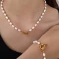 Non Tarnish 18K Gold Plated Stainless Steel Charm Choker Necklace With Freshwater Pearl Pendant 4