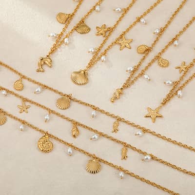 Beach Starfish 18K Gold Plated Stainless Steel Necklace Summer Ocean Style With Natural Shell Seahorse Charms And Pearls detail 2