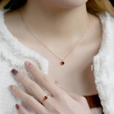 January Garnet Gemstone 925 Sterling Silver Gold Plated CZ Zircon Flower Necklace detail 3