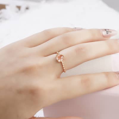 Strawberry Quartz Gemstone 925 Sterling Silver Gold Plated Drop Twist Ring detail 3