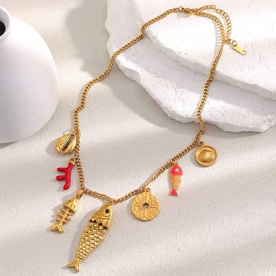 18K Gold Plated Bohemian Light Luxury Stainless Steel Handmade Fish Pendant Necklace detail 3