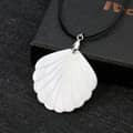 White Mother-of-Pearl Fan Cowry Shell Pendant Necklace Summer 1