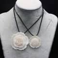 Trendy Multi-Layer White Mother Of Pearl Shell Pendant Choker With Flower Charms 3