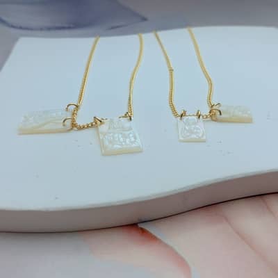 Stainless Steel Jesus Virgin Mary Butterfly Pendant Necklace With Mother Of Pearl Shell detail 4