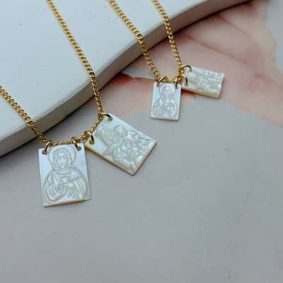 Stainless Steel Jesus Virgin Mary Butterfly Pendant Necklace With Mother Of Pearl Shell detail 5