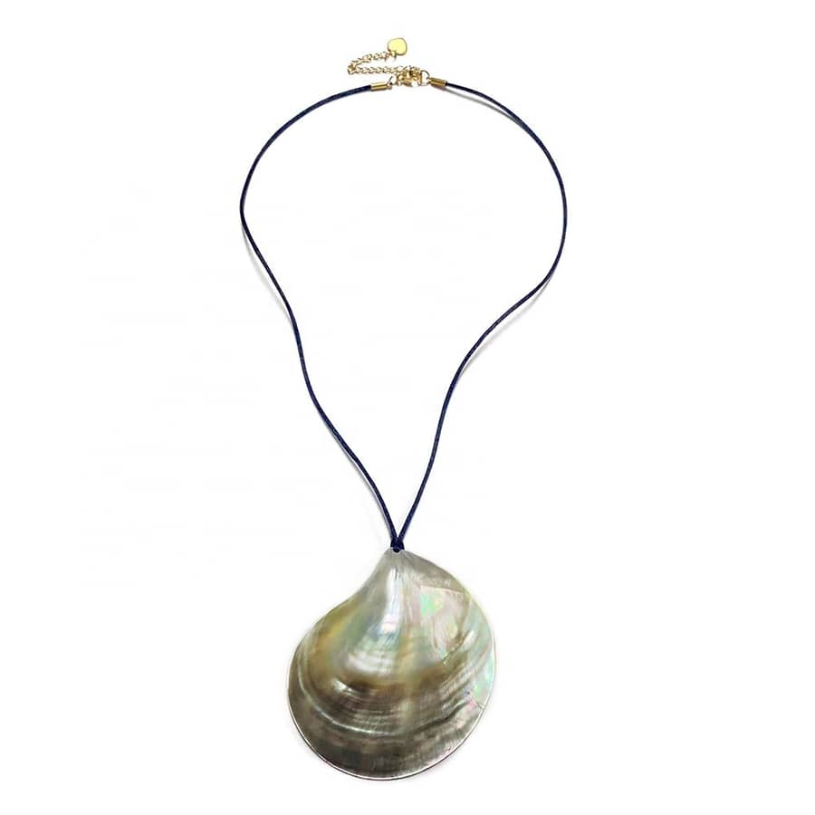 Vintage Bohemian Exaggerated Shell Design Leather Rope Necklace With Zircon And Pearl Stones - main