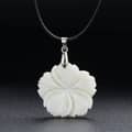 Bohemian Trendy Natural Mother Of Pearl Shell Flower Charm White Dangle Choker Necklace 3
