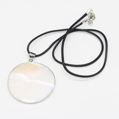 Natural White Shell Necklace Classic Diamond Strand Elegant Romantic Party Gift detail 1