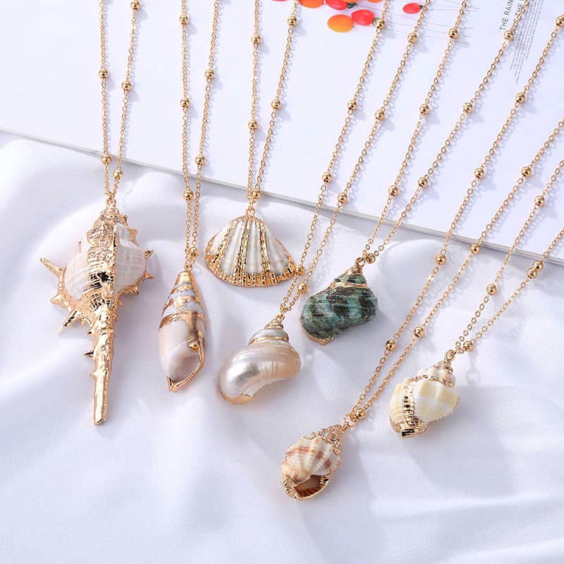 Bohemian Conch Shell Cowrie Pendant Necklace Gold Plated Trendy Summer Party Gift - main