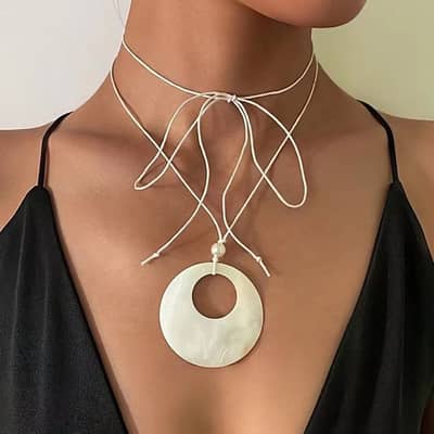 Boho Geometric Round White Shell Pendant Necklace Trendy Beach Jewelry Adjustable Wax Rope Chain detail 2