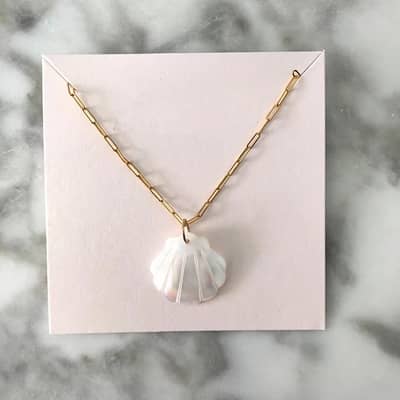 Gold Color Stainless Steel Natural Shell Scallop Pendant Necklace Mother of Pearl detail 2