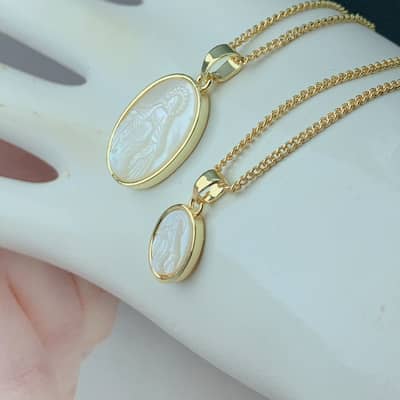White Virgin Mary Pendant Necklace Natural Mother Pearl Shell Charm Gold Plating Religious Jewelry Brass detail 3