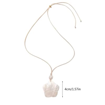 Natural Shell Choker Necklace With Stainless Steel Plum Blossom Pendant detail 4