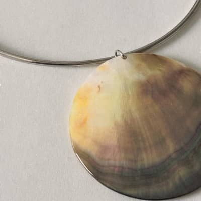 Natural Big Round Mother of Pearl Pendant Choker Stainless Steel Necklace Silver Gold Bohemian Accessories detail 6