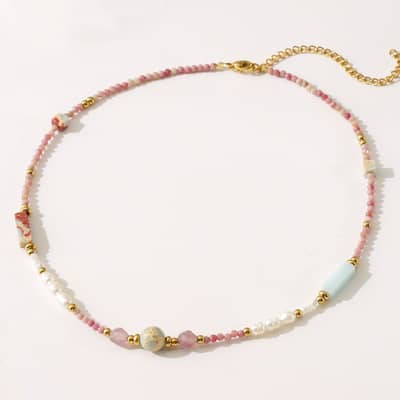 INS Style Red Patterned Stone Natural Pearl Necklace Waterproof Titanium Steel Bead Necklace detail 1