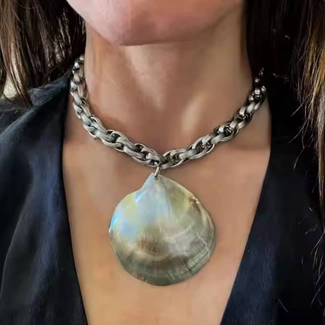 Oversized Natural Seashell Pendant Necklace On Stainless Steel Chain - main
