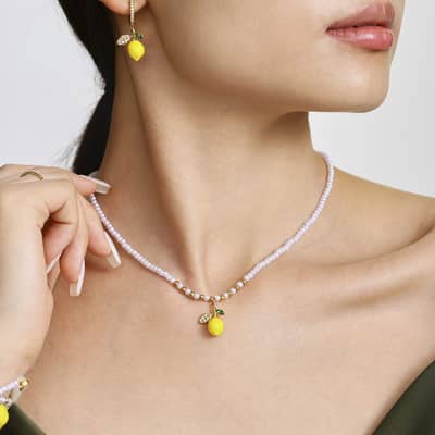 18K Gold Plated Lemon Daisy Shell Bead Pearl Resin Pendant Necklace Stainless Steel detail 2