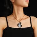 Luxury Natural White Yellow Shell Abalone Pendant Claw Setting Inlay Gold Plated Copper Chain Necklace 1